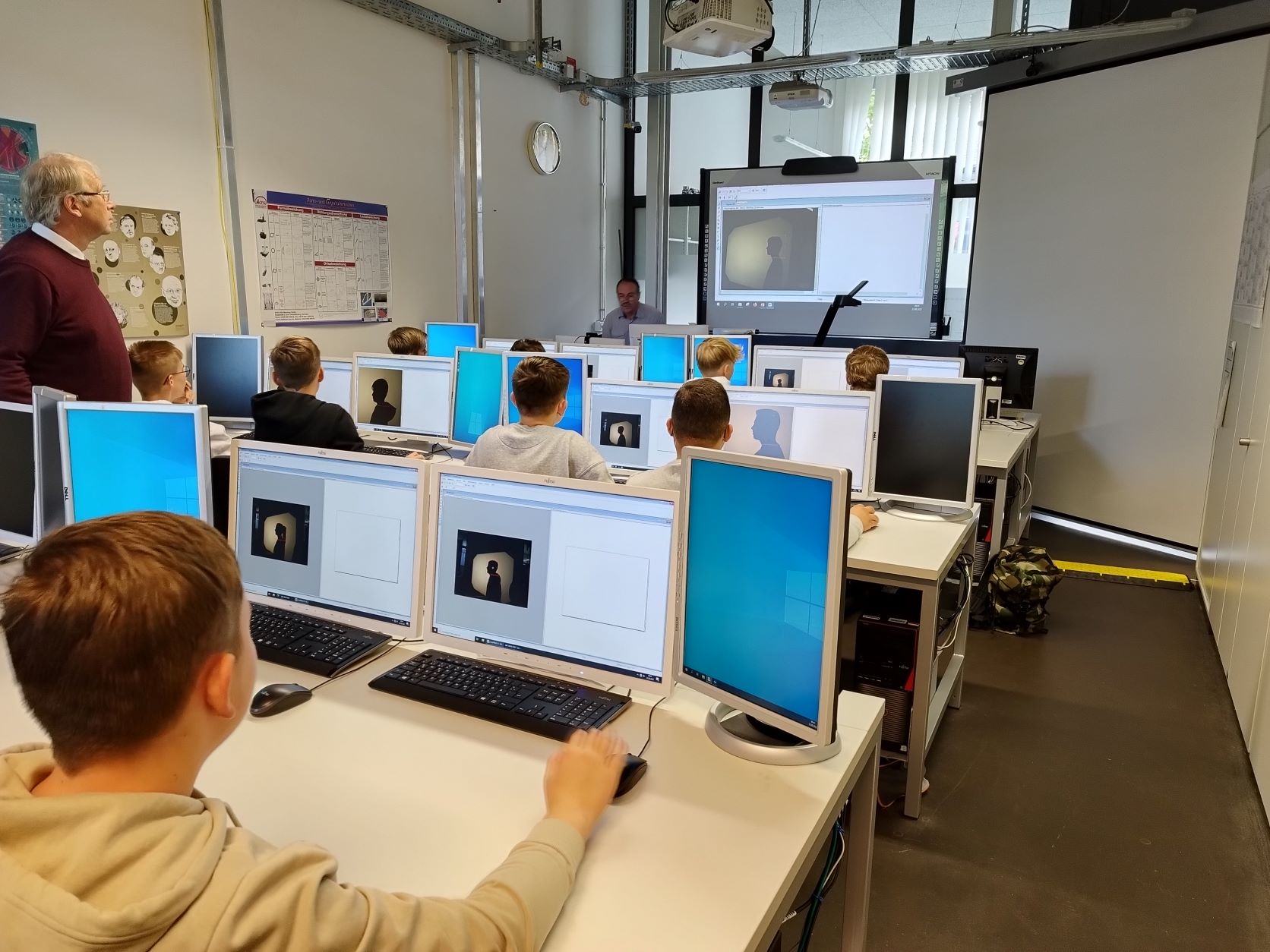 files/Fotos/Physik/Labortag/2.JPG