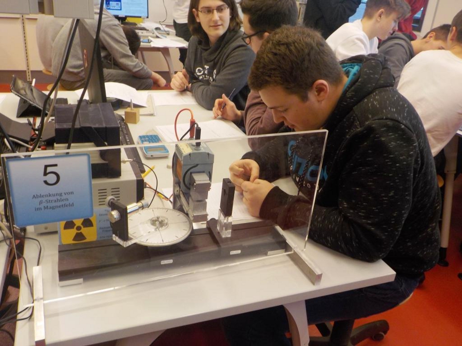 files/Fotos/Physik/Labortag/4.JPG